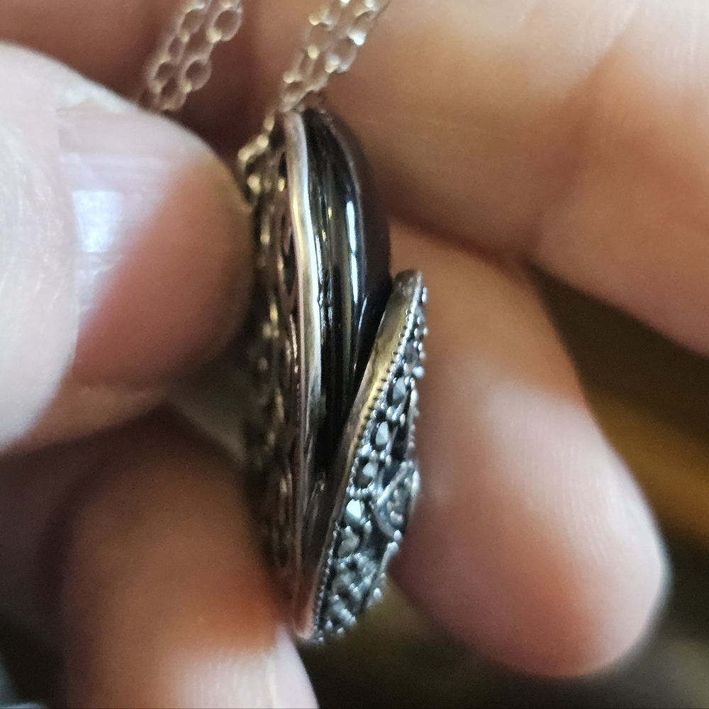 Black Heart Onyx Marcasite Pendant Necklace Filigree - Picture 2 of 9